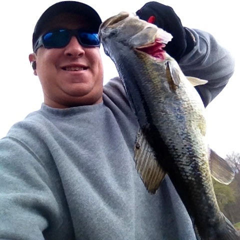 my second largemouth bass i got near Viola